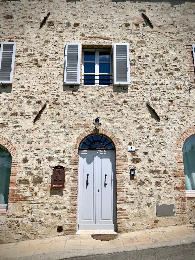 Birillo 1824 Hotel Poggibonsi Bagian luar foto