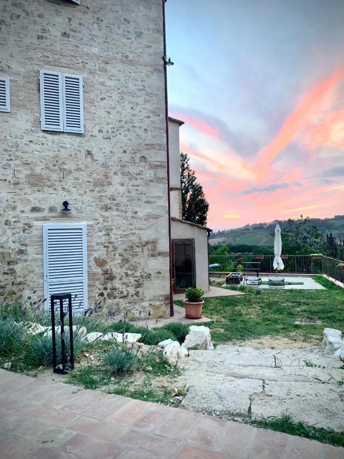 Birillo 1824 Hotel Poggibonsi Bagian luar foto