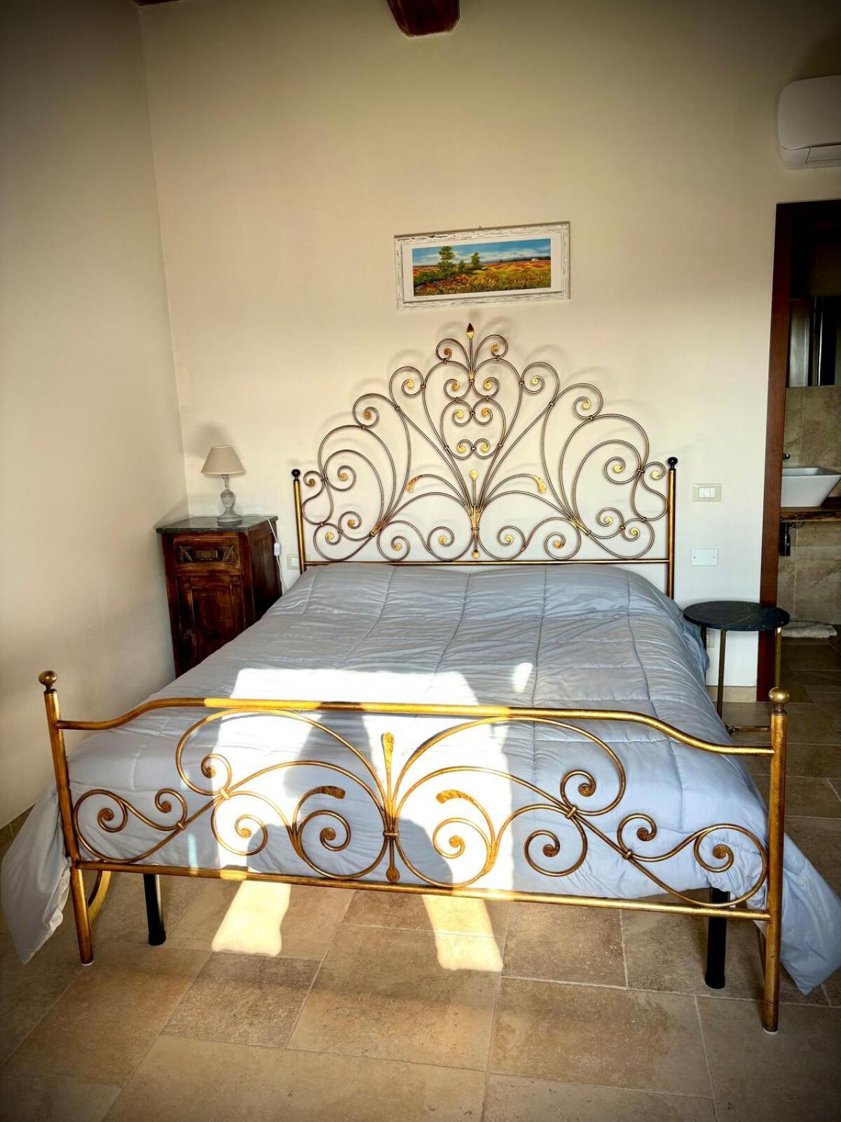 Birillo 1824 Hotel Poggibonsi Bagian luar foto